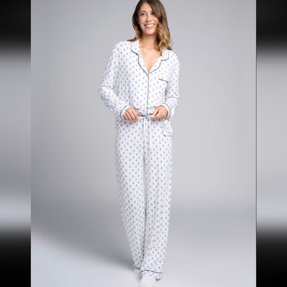 NWT Comfrt Luna Lounge Pajama Set
